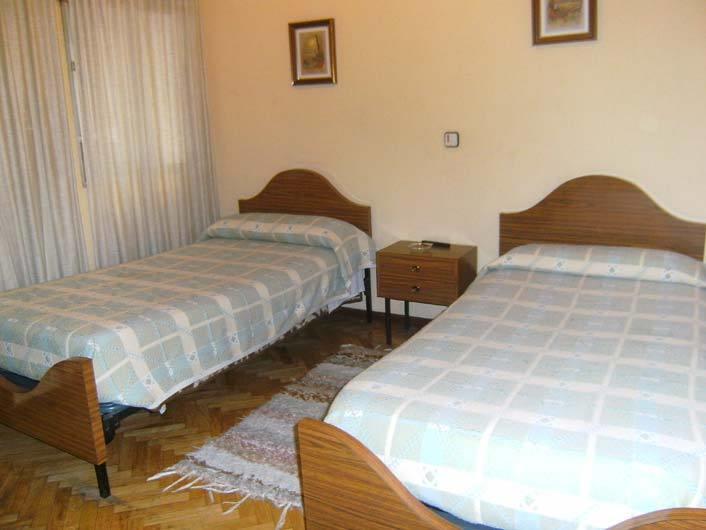 Hostal Suarez Μαδρίτη Εξωτερικό φωτογραφία